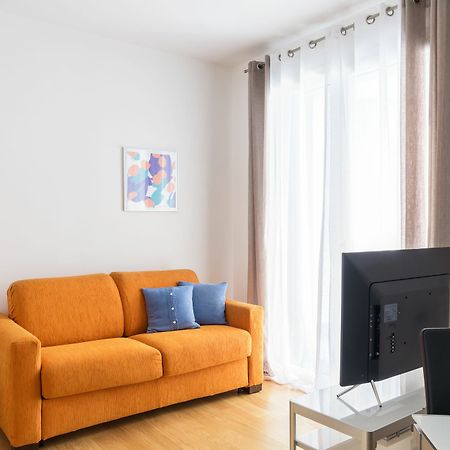 Апартаменты Joivy Sunny 1-Bed Flat With Balcony Милан Экстерьер фото