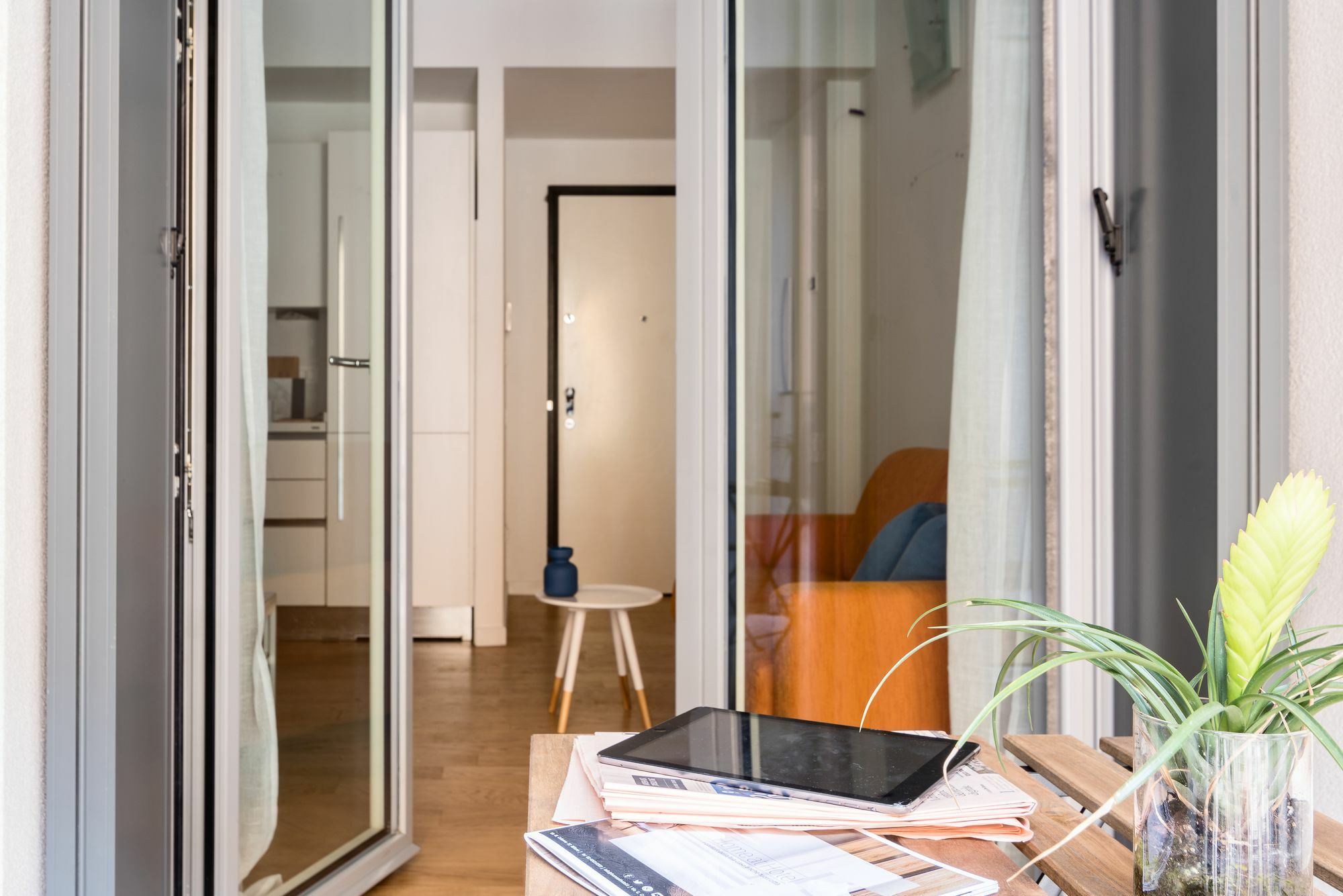 Апартаменты Joivy Sunny 1-Bed Flat With Balcony Милан Экстерьер фото